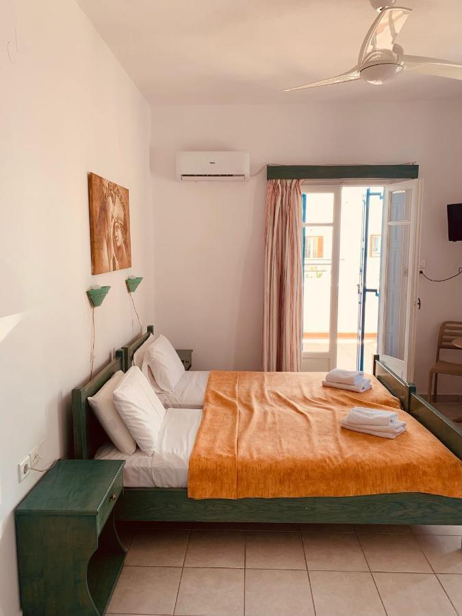 Manousos Rooms Adamantas  ภายนอก รูปภาพ