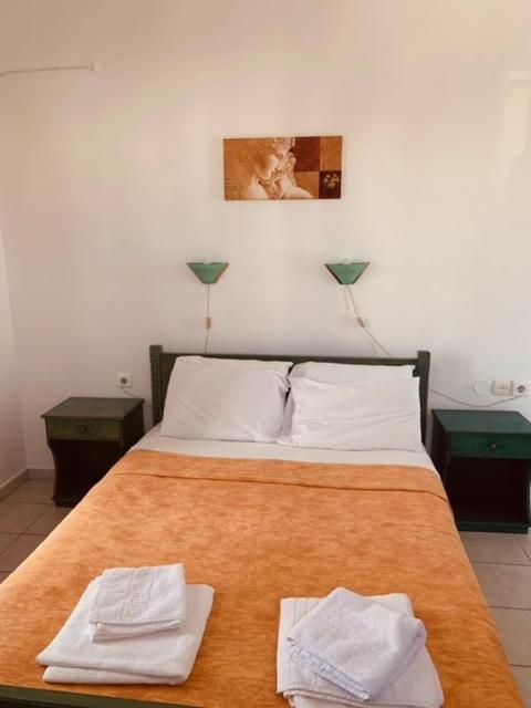 Manousos Rooms Adamantas  ภายนอก รูปภาพ