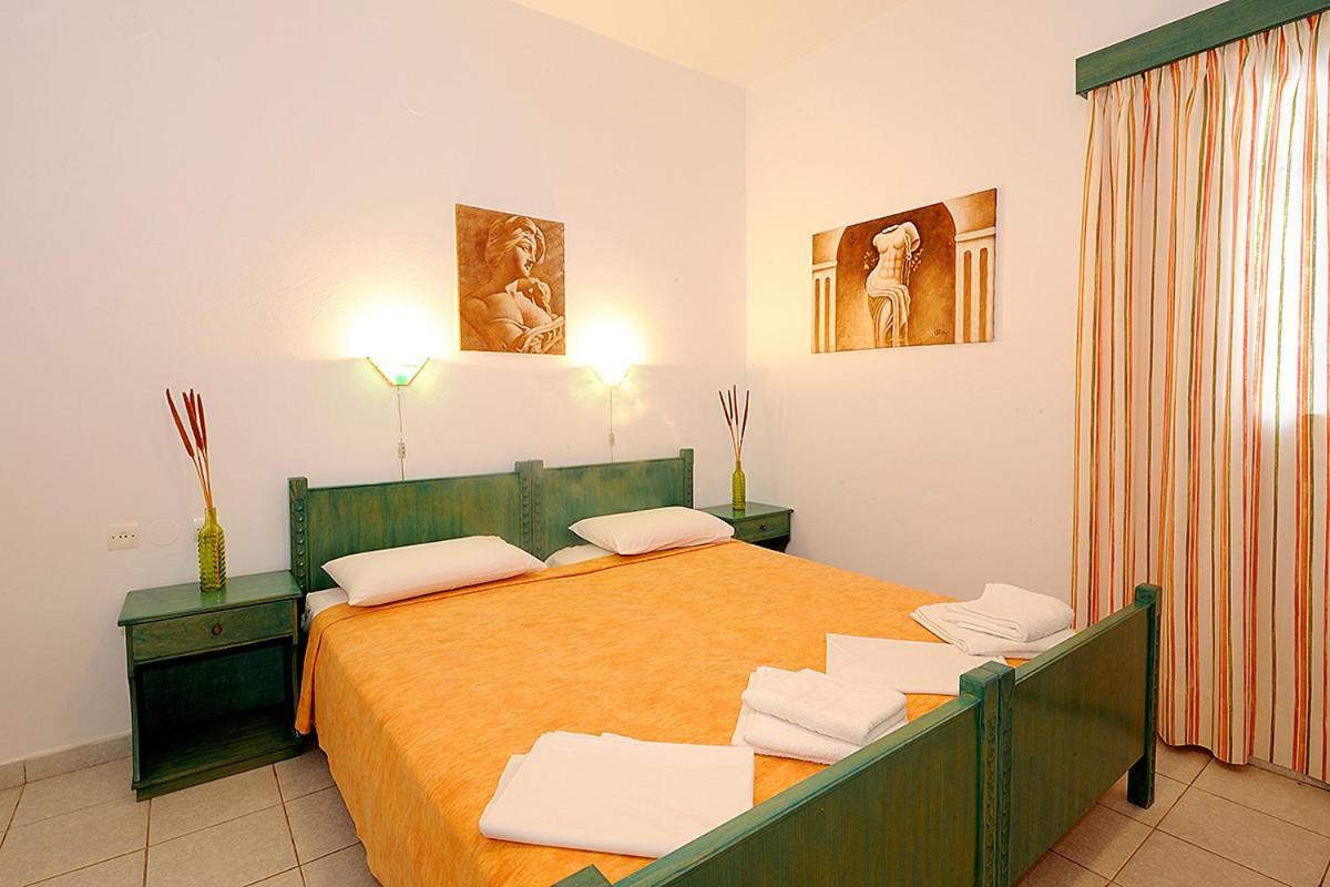 Manousos Rooms Adamantas  ภายนอก รูปภาพ