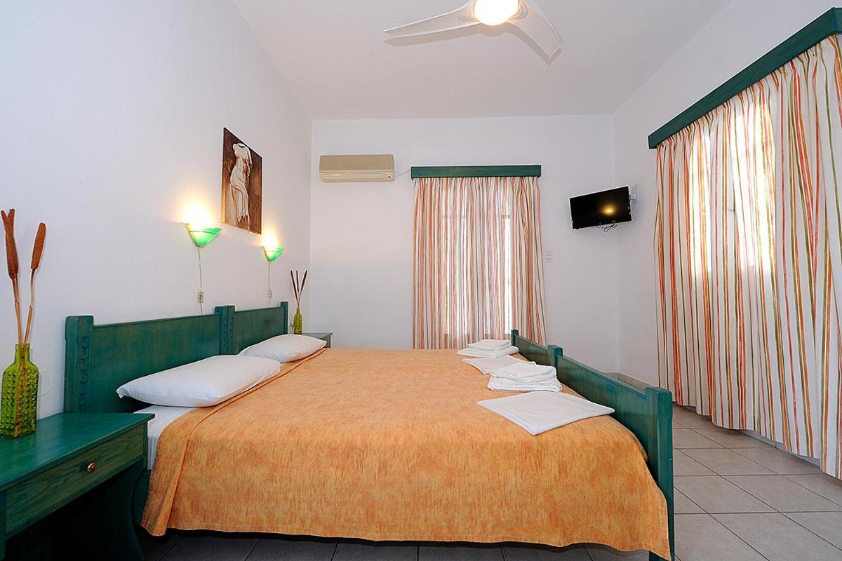 Manousos Rooms Adamantas  ภายนอก รูปภาพ