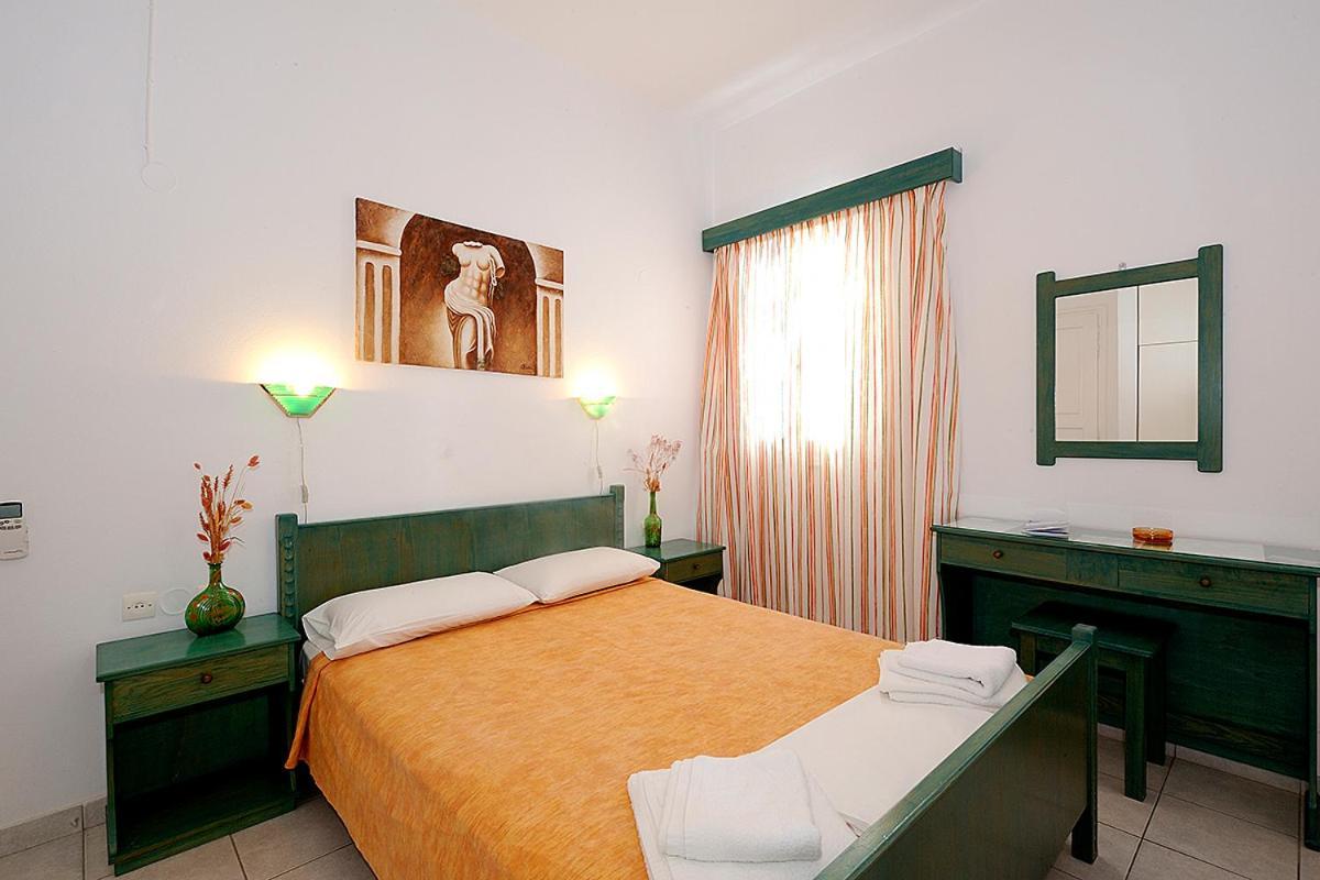 Manousos Rooms Adamantas  ภายนอก รูปภาพ