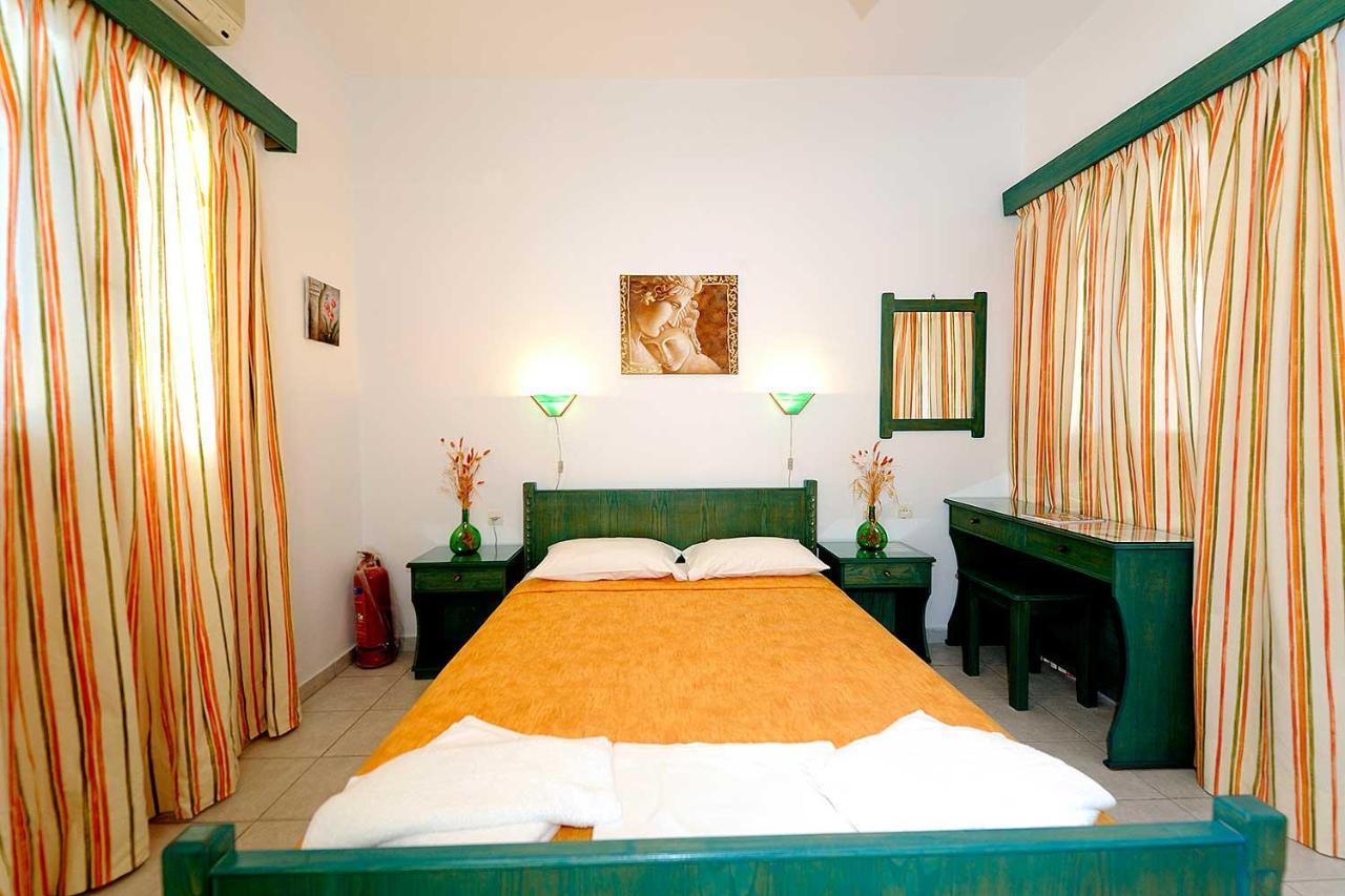 Manousos Rooms Adamantas  ภายนอก รูปภาพ