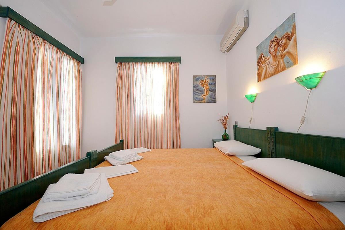 Manousos Rooms Adamantas  ภายนอก รูปภาพ